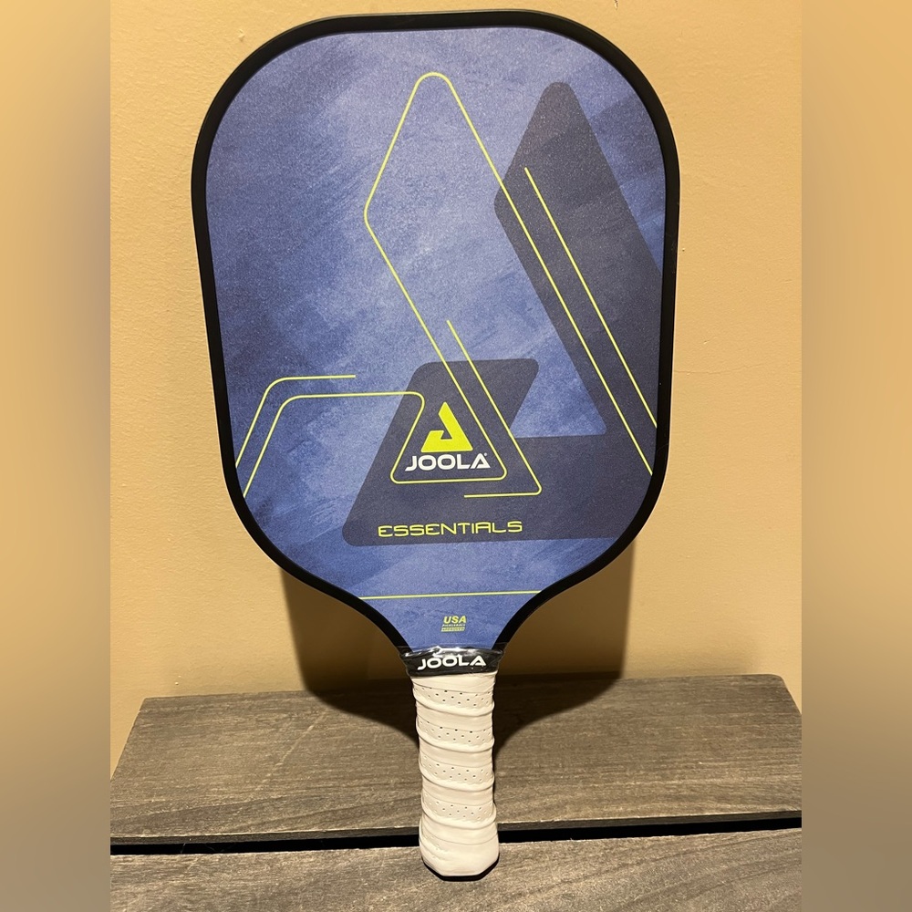 JOOLA Essentials Pickleball Paddle Set - Black and Gray - Picture 6 of 15